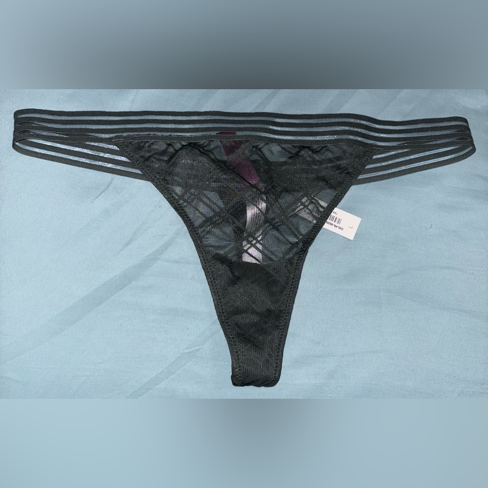 Adore Me Urban Chic Thong Panties Size Large NWT